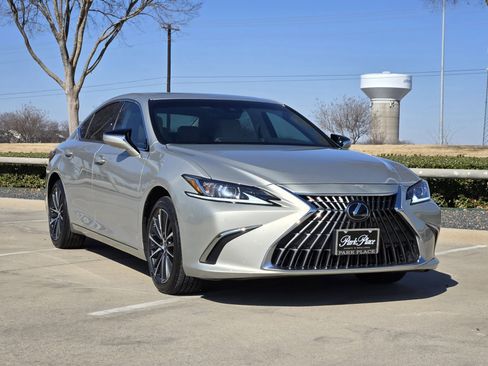 Certified 2025 Lexus ES 350 Premium Package image 2