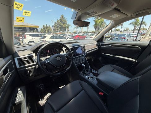 Used 2018 Volkswagen Atlas SE AWD/4WD image 20