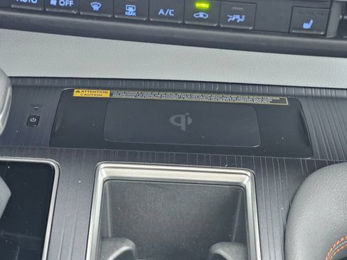 Used 2022 Toyota Sienna XSE FWD image 36