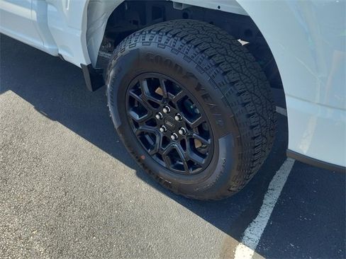 Used 2025 Ford F150 STX image 10