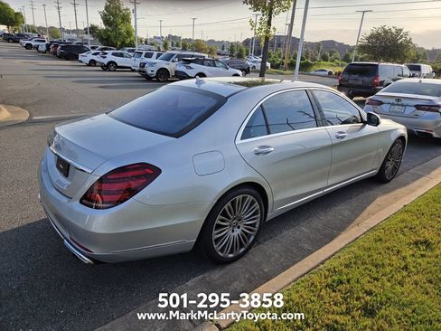 Used 2020 Mercedes-Benz S 560 Sedan image 3