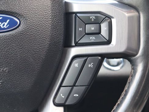 Used 2019 Ford Expedition Platinum AWD/4WD image 25