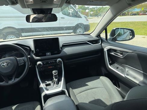 Used 2024 Toyota RAV4 XLE image 10