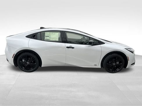 New 2026 Toyota Prius AWD image 6