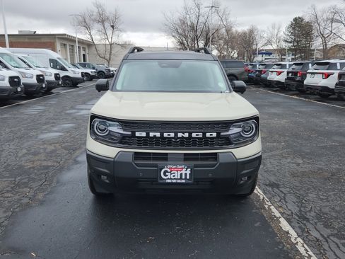 New 2025 Ford Bronco Sport Outer Banks w/ Outer Banks Tech Package+ image 19