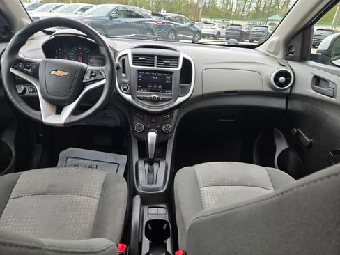 Used 2020 Chevrolet Sonic LT FWD image 16