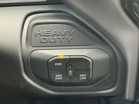 New 2026 RAM 2500 Laramie AWD/4WD image 25
