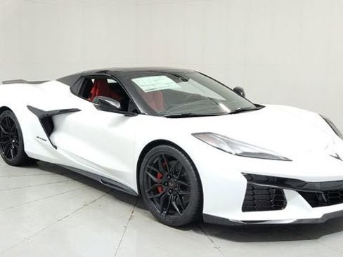 New 2026 Chevrolet Corvette Z06 w/ Battery Protection Package image 7