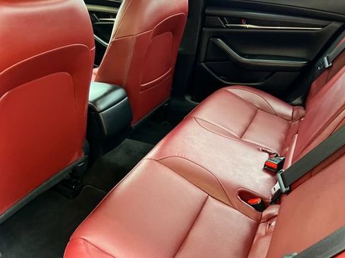 Used 2025 MAZDA MAZDA3 s image 13