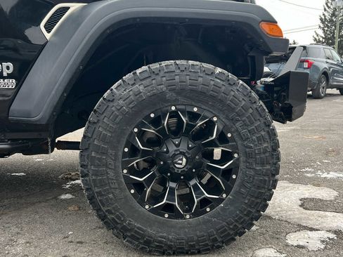 Used 2019 Jeep Wrangler Unlimited Sport S image 15