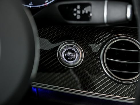 Used 2019 Mercedes-Benz E 63 AMG S image 32