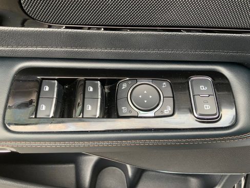 Used 2025 Lincoln Aviator Reserve AWD/4WD image 17
