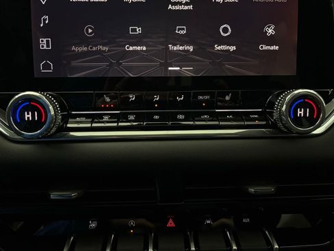 New 2026 GMC Canyon Elevation w/ Convenience Package image 25