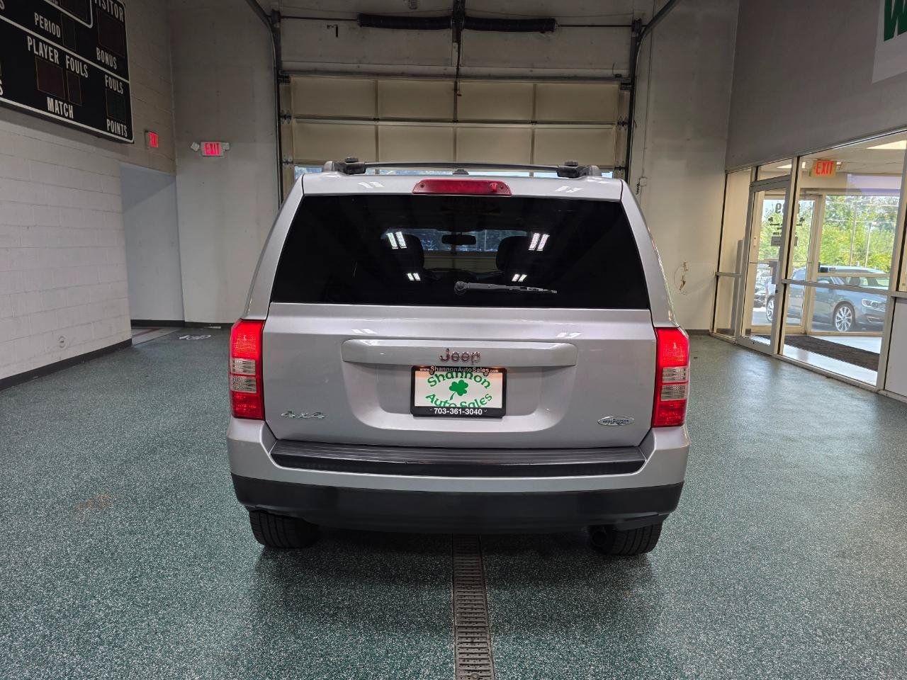 Used 2015 Jeep Patriot High Altitude AWD/4WD image 8
