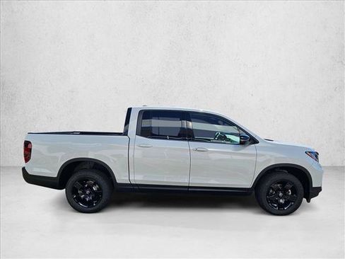 New 2026 Honda Ridgeline Black Edition image 6