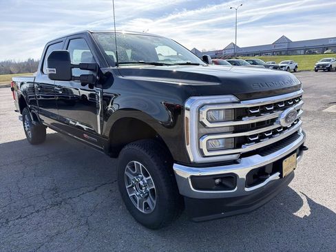 New 2026 Ford F350 Lariat AWD/4WD image 3