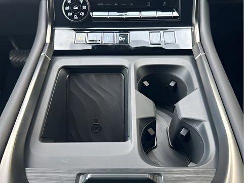 New 2026 Nissan Armada PRO-4X w/ Captain's Chari Seat Package AWD/4WD image 11