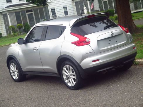 Used 2012 Nissan Juke SL AWD/4WD image 24