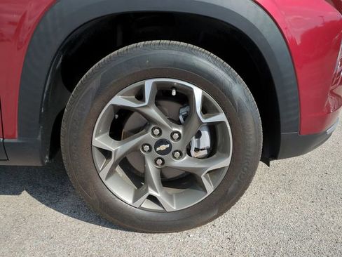 Used 2024 Chevrolet Trax LT w/ Driver Confidence Package image 10