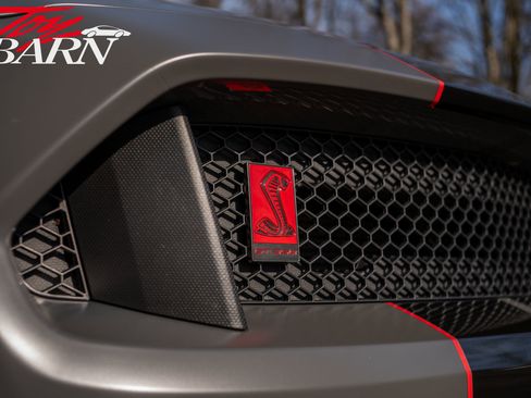 Used 2018 Ford Mustang Shelby GT350R w/ GT350R Equipment Group 920A image 4