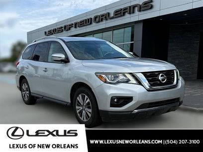 Used 2018 Nissan Pathfinder SV