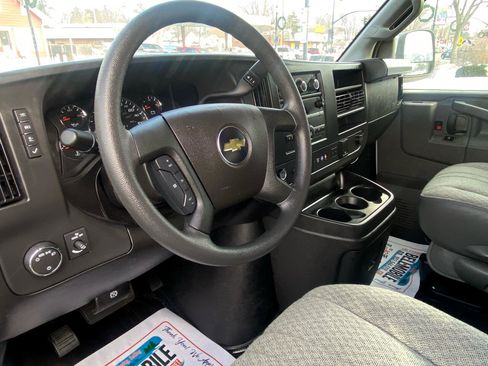 Used 2025 Chevrolet Express 2500 RWD 2500 155 w/ Communications Package image 15