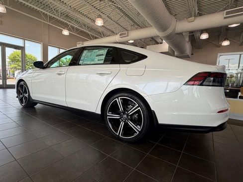 New 2026 Honda Accord SE image 24