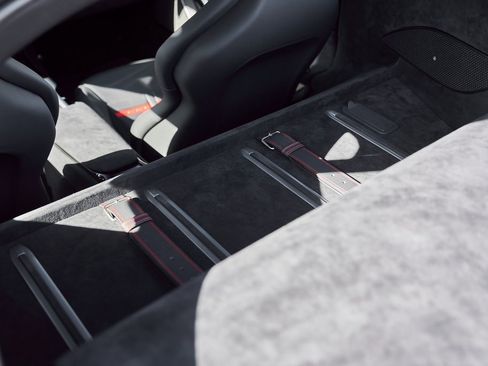 Used 2025 Ferrari 12Cilindri image 33