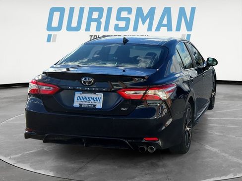 Used 2020 Toyota Camry SE image 6