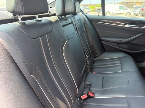 Used 2017 BMW 540i xDrive AWD/4WD image 25