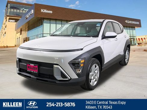 Used 2026 Hyundai Kona SE FWD image 4