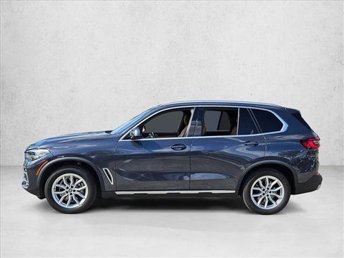 Used 2021 BMW X5 sDrive40i w/ Convenience Package RWD image 9