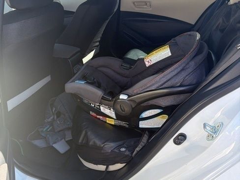 Certified 2023 Toyota Corolla LE image 4