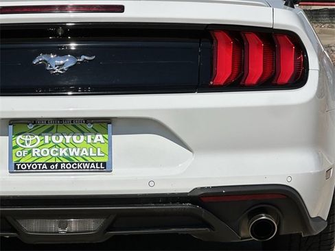 Used 2023 Ford Mustang Premium image 5