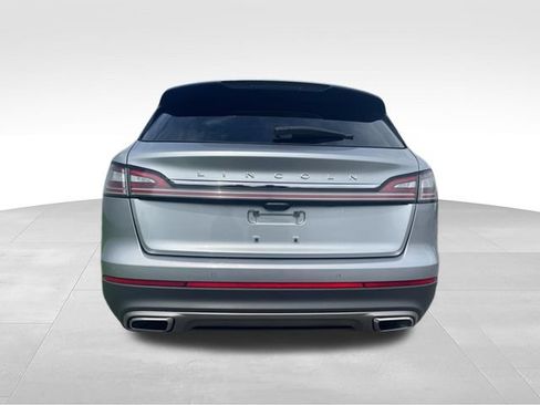 Used 2023 Lincoln Nautilus Reserve AWD/4WD image 12