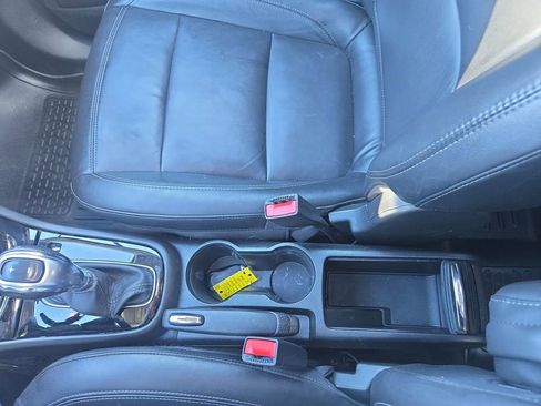 Used 2020 Buick Encore Essence w/ Safety Package II image 28