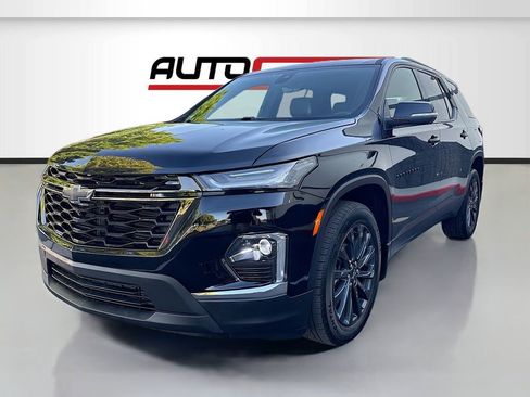 Used 2023 Chevrolet Traverse RS w/ LPO, Floor Liner Package AWD/4WD image 3