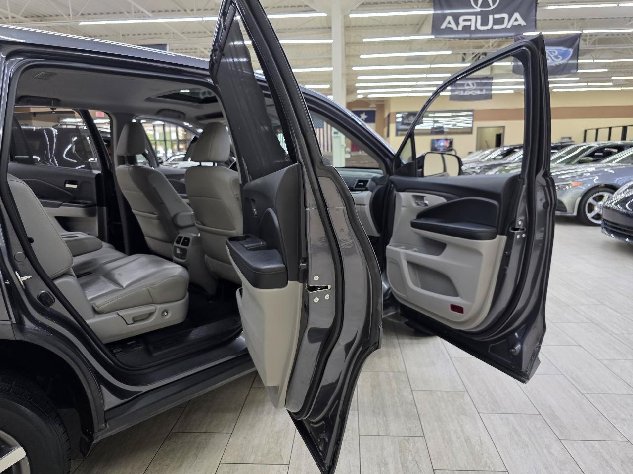Used 2019 Honda Pilot EX-L image 16