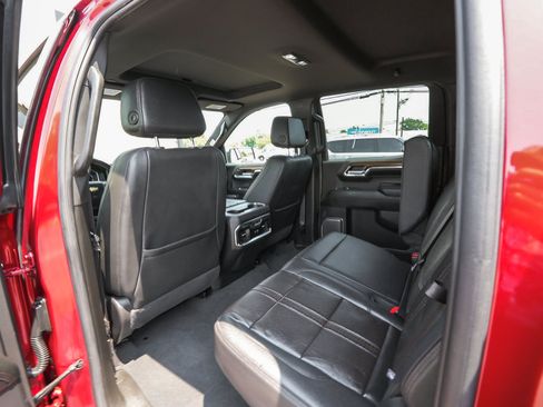 Used 2024 Chevrolet Silverado 1500 High Country w/ Technology Package AWD/4WD image 26