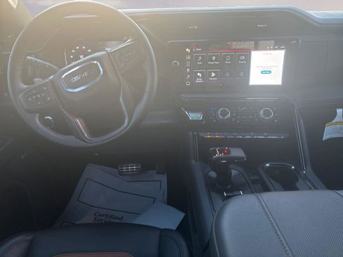Used 2025 GMC Sierra 1500 AT4 w/ AT4 Premium Package image 10