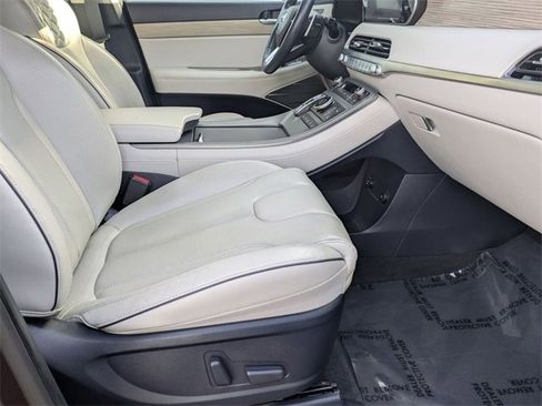 Used 2022 Hyundai Palisade Limited image 30