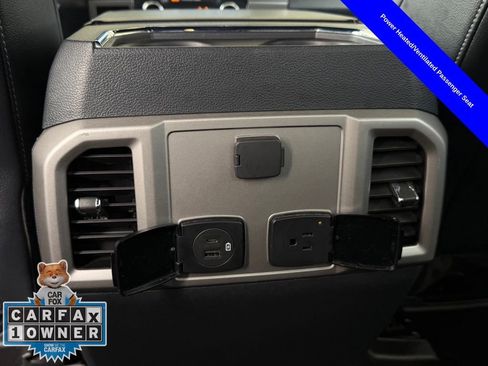 Used 2022 Ford F250 Lariat w/ Black Appearance Package AWD/4WD image 26