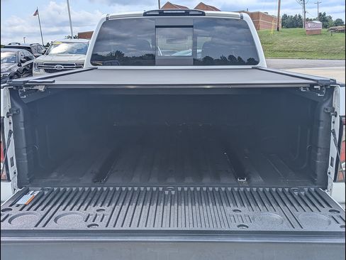 Used 2021 Nissan Titan Platinum Reserve w/ Moonroof Package AWD/4WD image 14