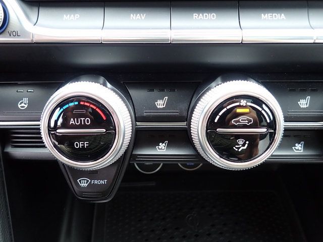 Used 2023 Genesis G70 2.0T w/ Sport Prestige Package AWD/4WD image 25