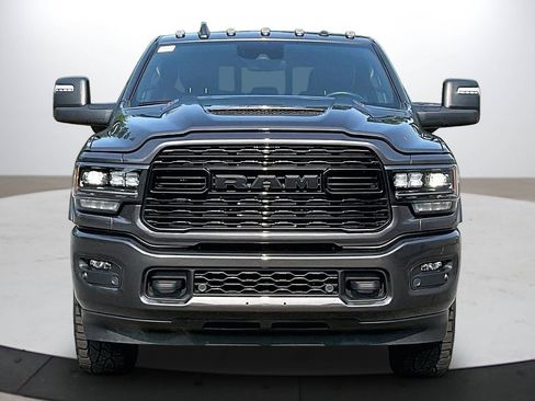 Certified 2024 RAM 2500 Limited AWD/4WD image 3