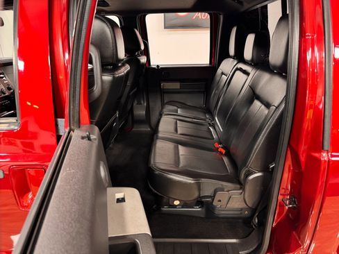 Used 2015 Ford F250 Lariat w/ Lariat Ultimate Package image 16