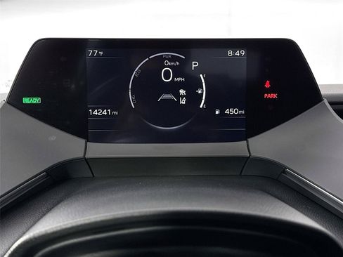 Certified 2025 Toyota Prius XLE FWD image 21