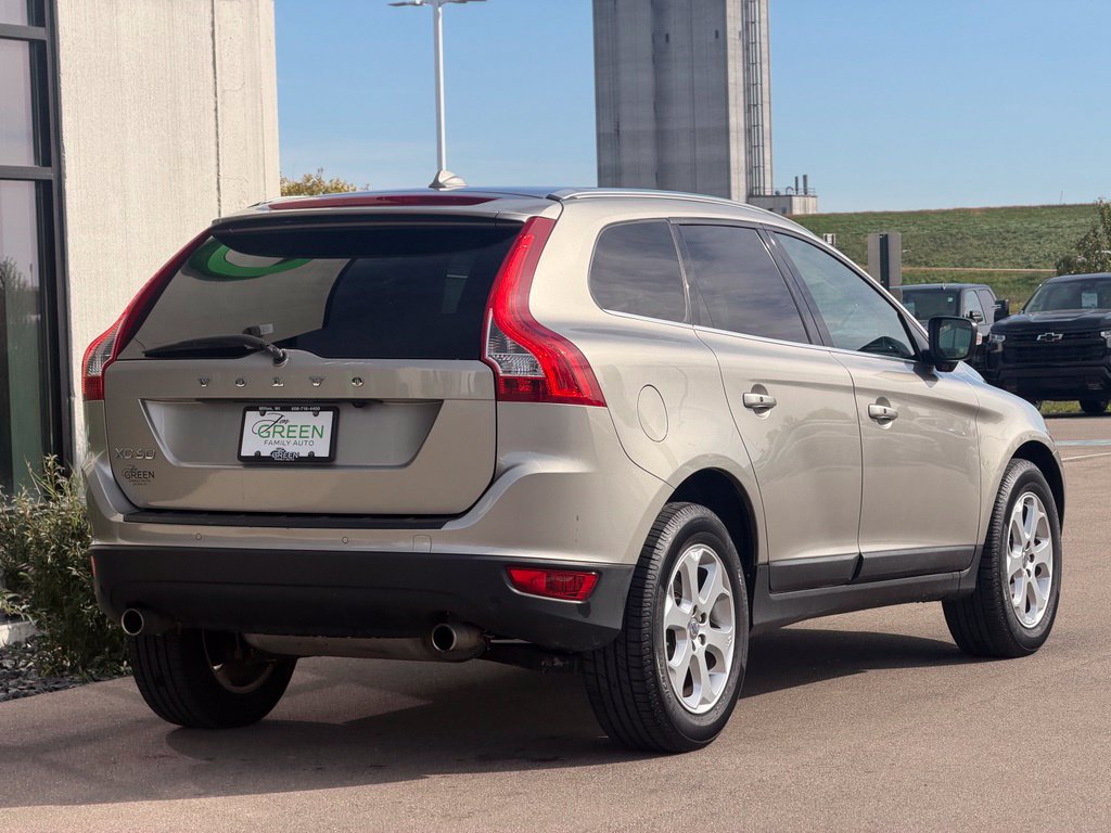 Used 2013 Volvo XC60 3.2 Platinum FWD image 5