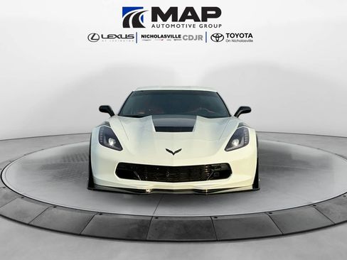 Used 2017 Chevrolet Corvette Grand Sport image 8