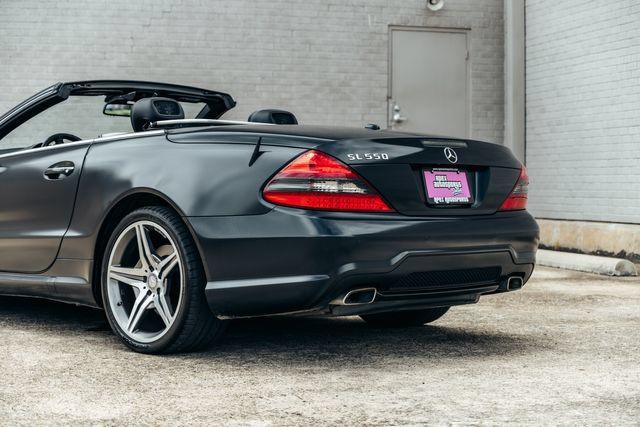 Used 2011 Mercedes-Benz SL 550 image 53